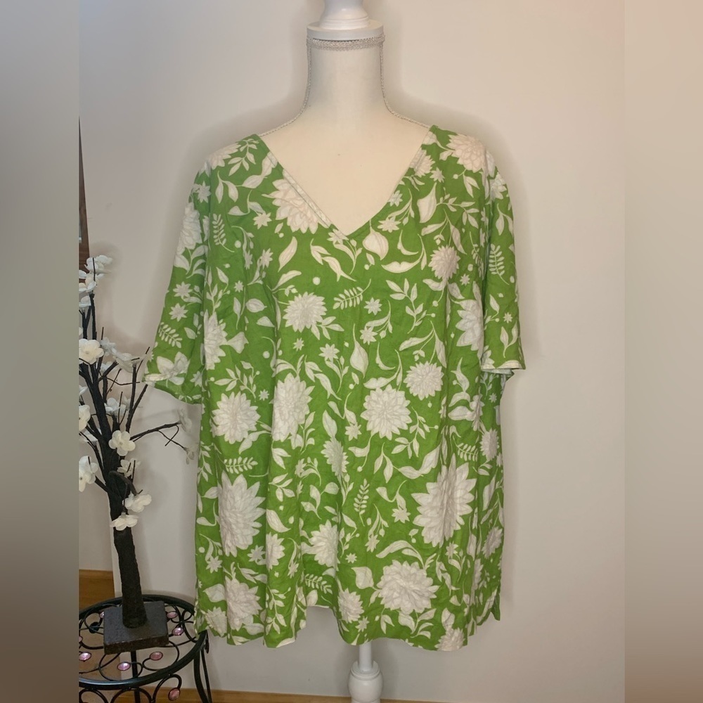 Women's Ava & Viv Tops Short Sleeve Floral Blouse